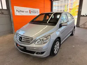 Mercedes-Benz B 180 B180 CDI Automatik Klima AHK PTS Teilleder
