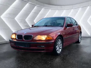 BMW 320 320i