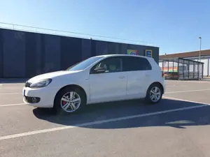 Volkswagen Golf 1.2 TSI MATCH