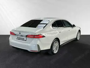 BMW 540 d xDrive Autobahnass.|DAProf.|Standhzg.|HUD Bild 3