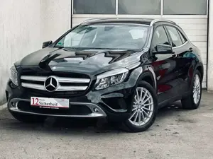 Mercedes-Benz GLA 220 d 4Matic Autom.*NAVI*KAMERA*SHZ*TEMPO*EU6