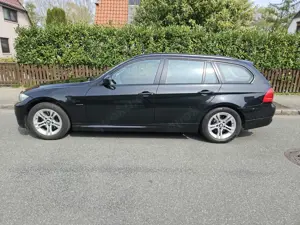 BMW 318 318d DPF Touring Bild 3