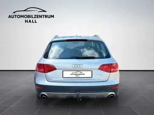 Audi A4 allroad - image 4