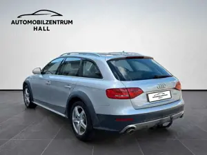 Audi A4 allroad - image 3