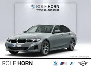 BMW 320 i Autom Navi HeadUp Glasdach HiFi Klima RFK