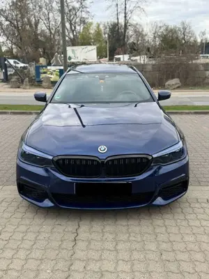 BMW 520 520d Touring Aut. Luxury Line