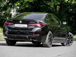 BMW 440 M440i xDrive M SPORT+Zins ab 0,99%+GLASDACH+H/K+Hu Bild 2