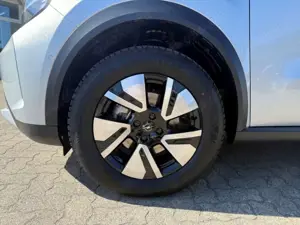 Opel Frontera 1.2 GS + Winter-Paket + Tech-Paket + AWR Bild 4