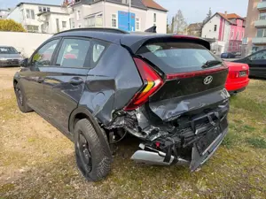 Hyundai BAYON 1.0 *Automatik*LED*Navi* Bild 5