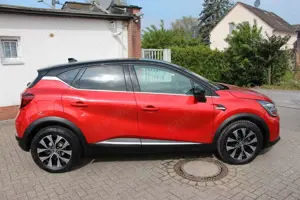 Renault Captur Mild Hybrid 160 EDC GPF Techno/44552 Bild 2