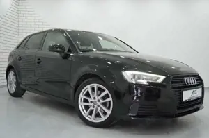 Audi A3 35 TFSi sport S tronic Sprtback Virtual/Leder Bild 2