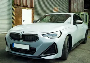 BMW 240 Bild 5