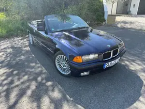BMW 318 E36