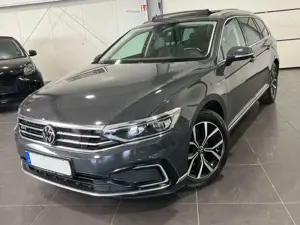 Volkswagen Passat Variant GTE Automatik *Pano*LED*Navi*AHK*