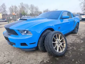 Ford Mustang Ford Mustang Coupe 3.7 V6 Motor startet nicht
