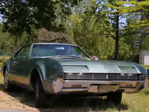 Oldsmobile Toronado