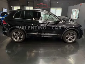 Volkswagen Tiguan R-Line DSG/4M/Virtual/Pano/Ahk/Kamera/ACC Bild 5