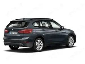BMW X1 sDrive18d Aut. Sport Line Navi Klimaaut. PDC Bild 5