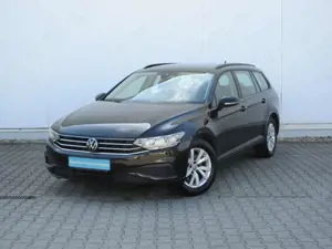 Volkswagen Passat Variant 1.5 TSI LED/NAVI+VZE+RFK/BUSINNES-PREMIUM/PDC/CLI Bild 2