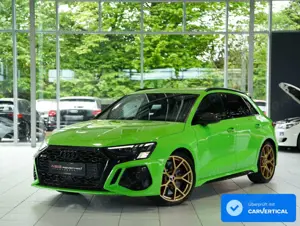 Audi RS3 Sportback q. *1.HD *S-AGA*Keramik*Carbon*BO