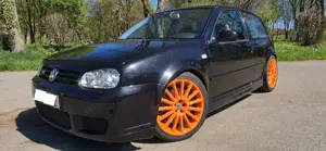 Volkswagen Golf 3.2 R32 4Motion