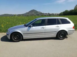 BMW 320 320i touring