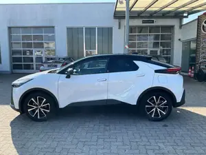 Toyota C-HR 1.8 FWD Team Deutschland ACC+LED+Navi+SHZ Bild 5