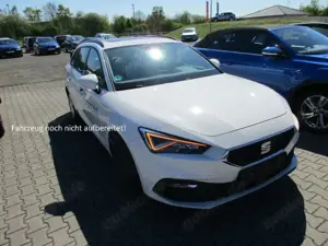 SEAT Leon Style 2,0 TDI DSG  eKlappe,beats,Pano,Matrix,Keyless