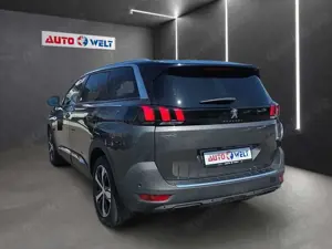 Peugeot 5008 Bild 5