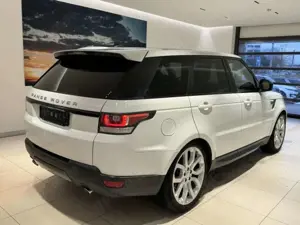 Land Rover Range Rover Sport Bild 2