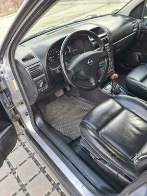 Opel Astra Bild 4