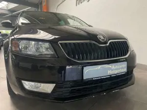 Skoda Octavia Combi Sitzheizung Tempomat PDC 1.Hd