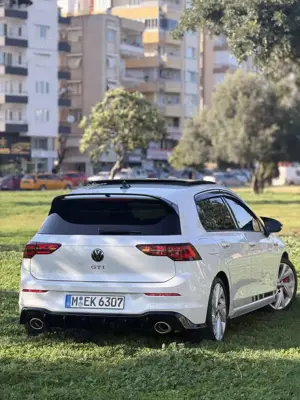 Volkswagen Golf GTI 2.0 TSI OPF DSG Clubsport Bild 5