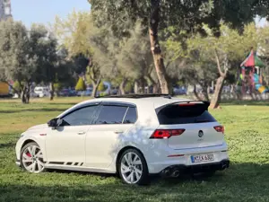 Volkswagen Golf GTI 2.0 TSI OPF DSG Clubsport Bild 3