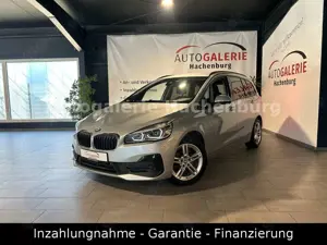 BMW 218 xDr. Advantage/Navi/AHK/LED/EU6