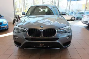 BMW X3 xDrive 20 d Advantage+Autom+AHK+Navi+SHZ+EFH+