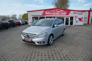 Mercedes-Benz B 180 BlueEFFICIENCY  SHZ PDC 1.HAND