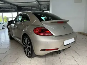 Volkswagen Beetle 1.4 TSI DSG Cup R-Line SHZ XENON NAVI Bild 4
