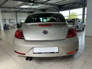 Volkswagen Beetle 1.4 TSI DSG Cup R-Line SHZ XENON NAVI Bild 5