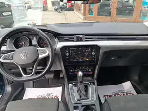 Volkswagen Passat Variant Business LED Kamera AHK Automatik Klima 8fach Bild 5