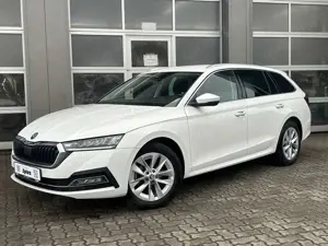 Skoda Octavia Combi Style AHK Navi Shz LED HeadUp