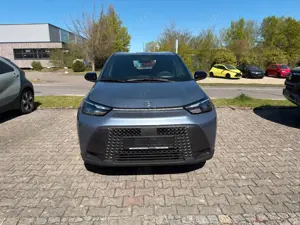 Toyota Others Aygo (X) 1,5 Hybrid "Active" mit Sitzheizung Bild 2