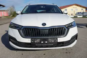 Skoda Octavia Bild 2