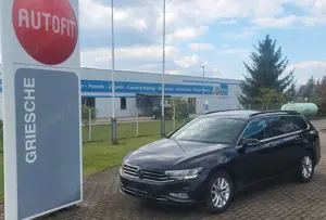 Volkswagen Passat Variant Business AHZV Navi LED