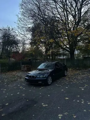 BMW 318 BMW 318d Compact (E46) – M-Details, Schiebedach