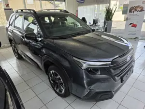 Subaru Forester 2.0ie TREND*4X4*5 J. GARANTIE*AUTOMATIK*LED*RFK*