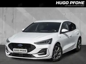 Ford Focus ST-Line AUT*MATRIX*ACC*RFK*LED*NAVI SHZ LED