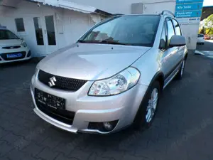 Suzuki SX4 1.6 VVT 2WD mit AHK.