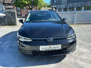 Volkswagen Golf VIII Variant Life NAVI PDC ACC App-Connect