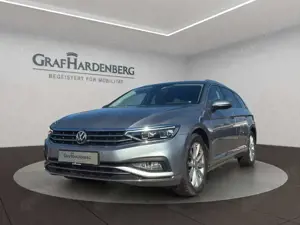 Volkswagen Passat Variant 2.0 TDI DSG Elegance ACC AHK RFK